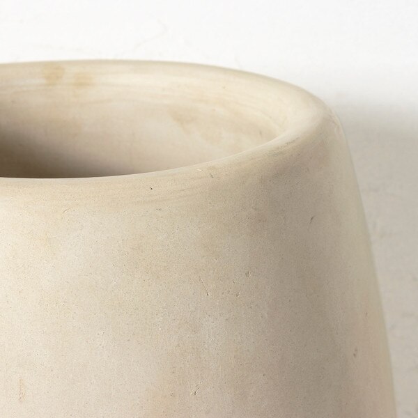 Tan Planter